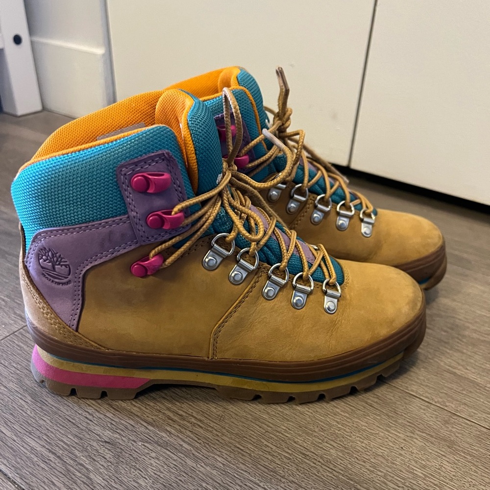 Timberland Women’s Euro Hiker Mixed Media Waterproof Boots (Women 6.5)